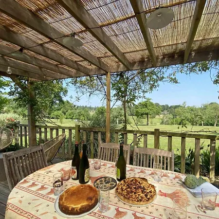 Dom wakacyjny Maison Avec Jardin, Terrasse, Et Base Nautique Proche - Fr-1-497-1 *